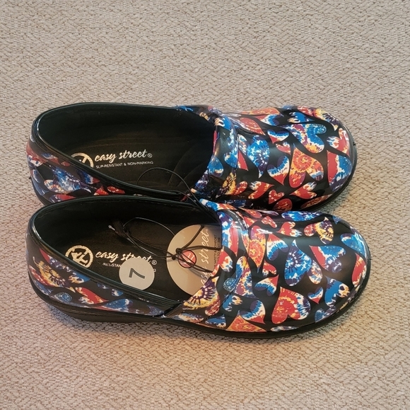 𝅺CLOGS - Picture 5 of 12